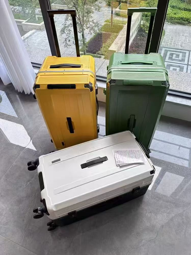 Kes Keras Urban Voyager Sederhana - Putih